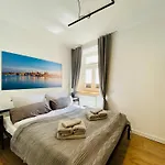 דירה Hafencity App No 4 *