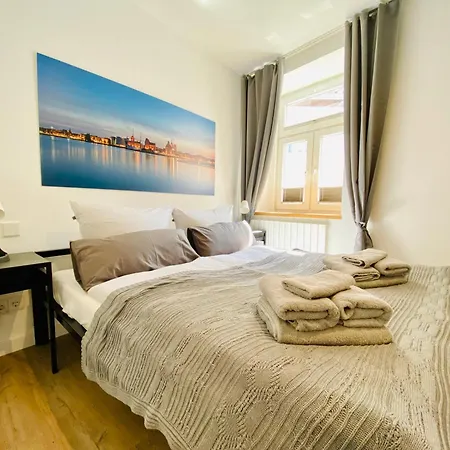 Hafencity App No 4 Apartment