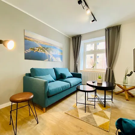 Hafencity App No 4 *